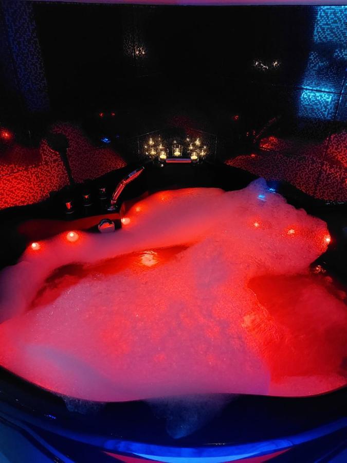 Mp Apartament Bialystok Jacuzzi Екстериор снимка